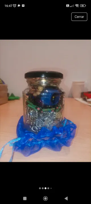 Tarro con joyas misteriosas 