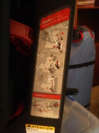 Silla de coche Kudos Fix tres posiciones y altura