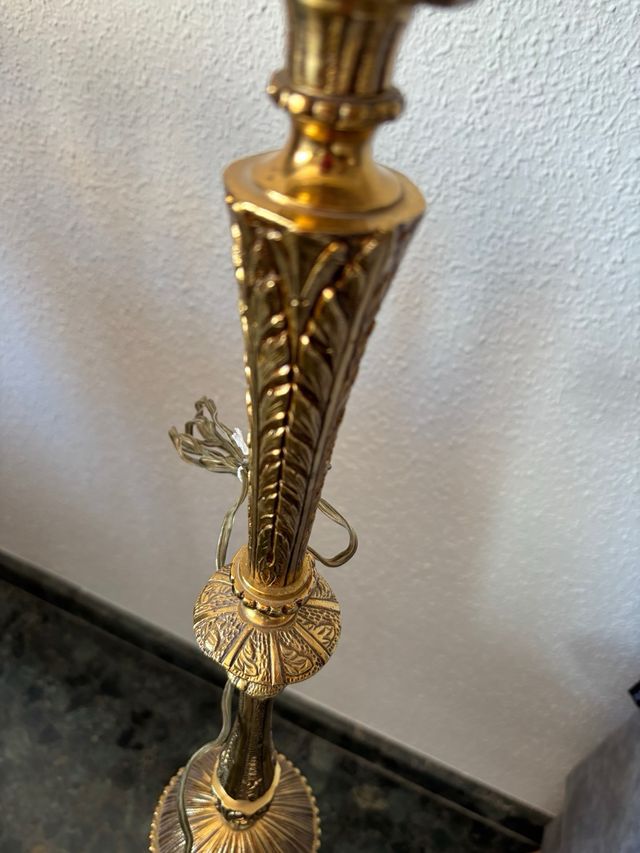 Lámpara de pie antigua bronce