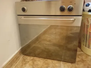 Horno de cocina plateado