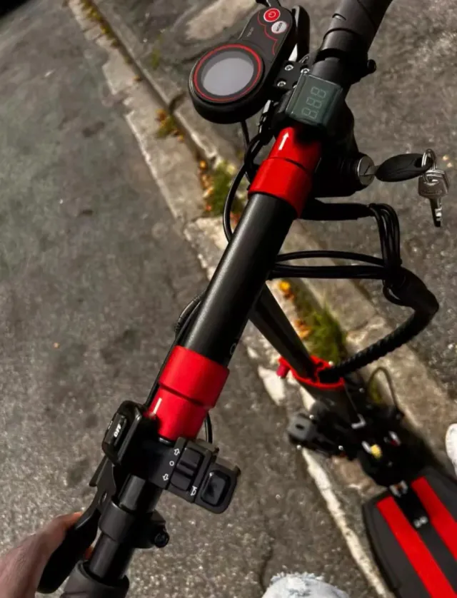 Patinete Eléctrico con Asiento 45km/h