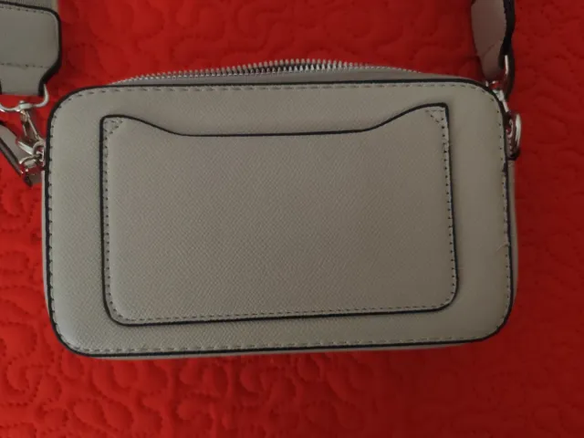 Bolso Guess Beige