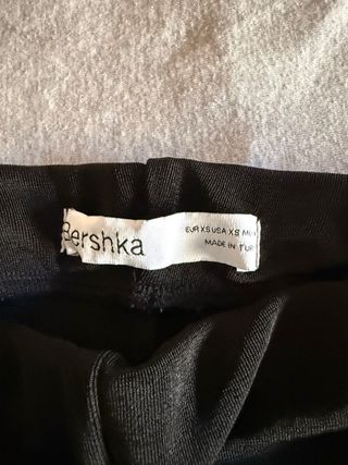 Pantalón Bershka Negro