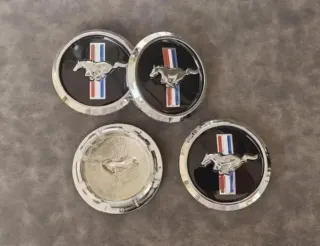  Ford Mustang 68mm Tapabujes Llantas Ruedas 