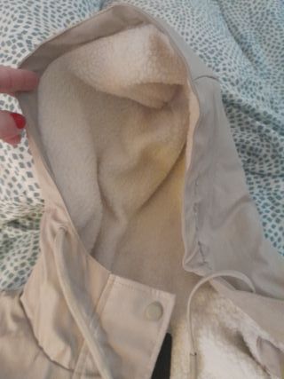 Chaquetón impermeable forrado beige NUEVO