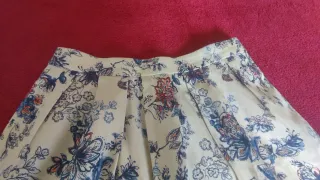 Faldas cortas - Stradivarius - a estrenar - 
40/42