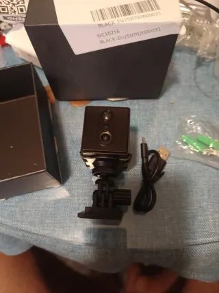 Mini cámara de seguridad NC102S6