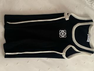 Camiseta Loewe Negra con Logo