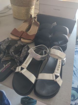 Sandalias Guess Mujer Talla 39 Doradas lote