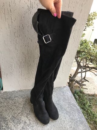 Stivali Bershka n.37 neri alti oltre il ginocchio