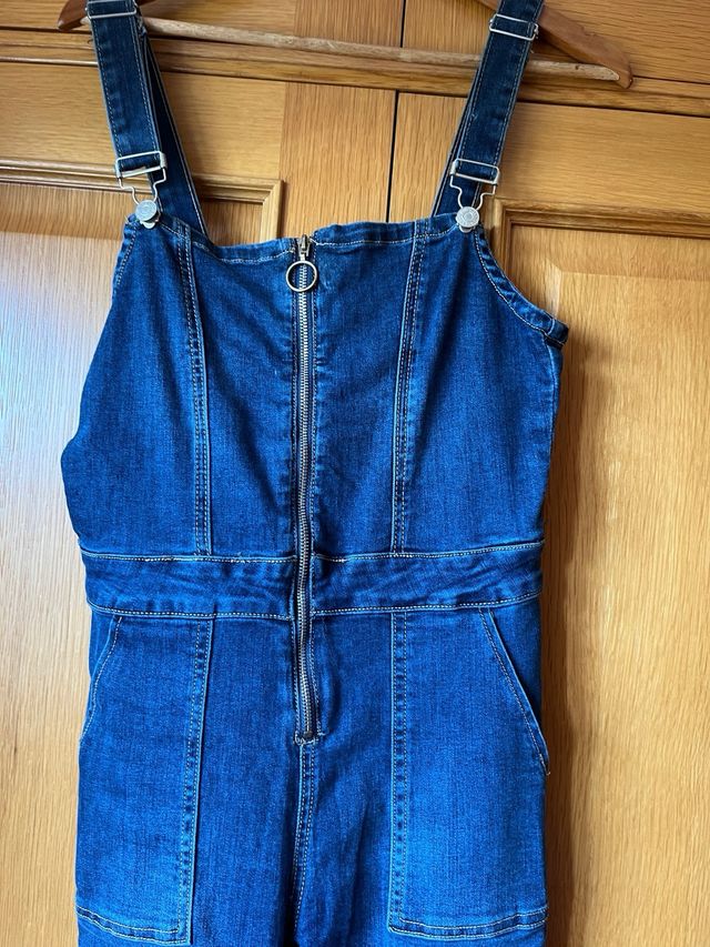 Peto vaquero azul con cremallera