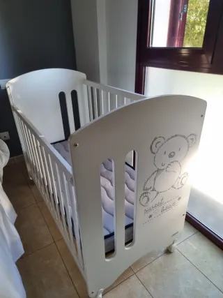 Cuna Micuna blanca con osito