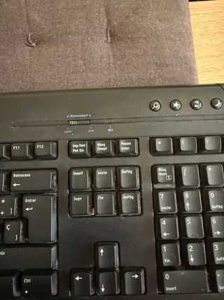 Teclado Logitech Inalámbrico Advanced 2.4 GHz