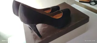 Décolleté nere con tacco glitter