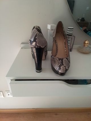 Zapatos Michael Kors Tacón Alto Pitón