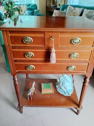 Mueble Cubertería Cruz de Malta Madera, vacío.