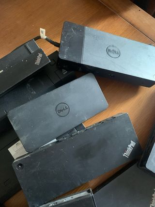 9 Docking Station