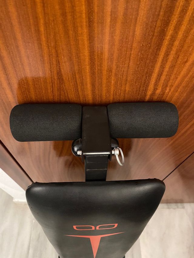 Banco de abdominales DOONE negro