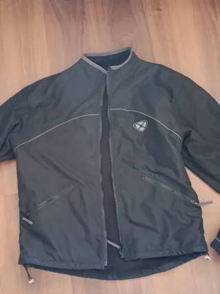 Chaqueta IXON pantalón BULLSON Con protecciones