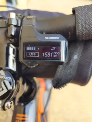 Bicicleta eléctrica doble suspensión MTB