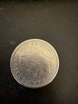 Moneda antigua coleccionable