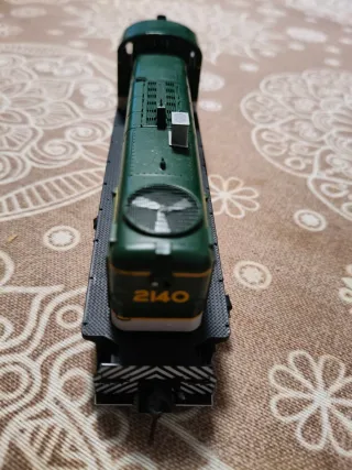 Locomotora Southern 2140