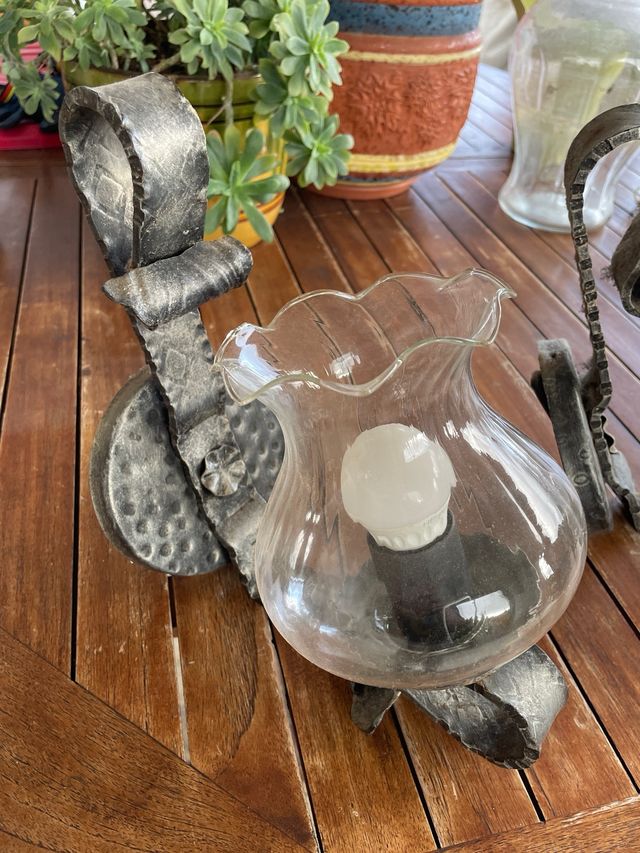 Lámparas de pared cristal y metal