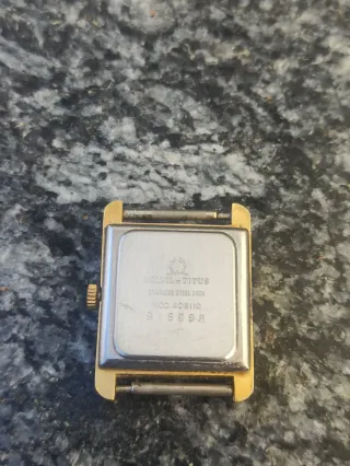 RELOJ TITUS QUARTZ