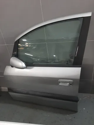 Puerta Delantera Izquierda Opel Zafira A