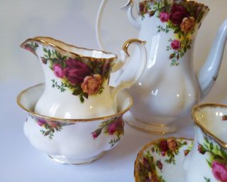 Servicio café/té para 6 Royal Albert Old Country