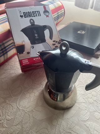 Cafetera Moka Induction Bialetti 6 tazas
