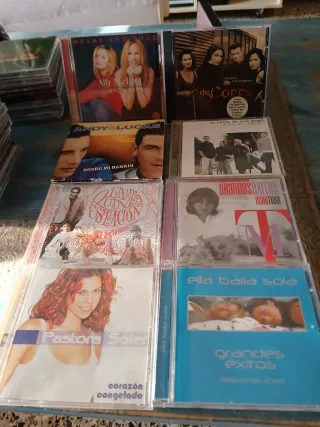 Lote 8 CDs Música Latina y Pop Rock