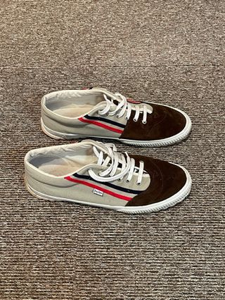 Zapatillas El Ganso Marrón y Rojo