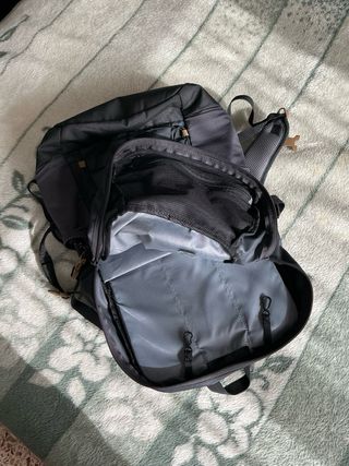 Mochila de montaña trekking 20L Quechua