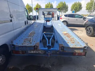 Nissan trade grua 1992