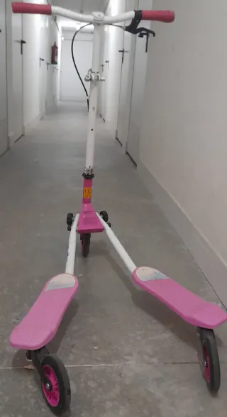 Patinete infantil rosa 3 ruedas