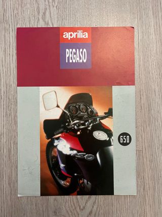 Depliant Aprilia Pegaso 650 anni '80/'90