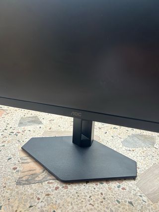 Monitor Gaming AOC 24G4XE – 180 Hz / 0.5 ms 