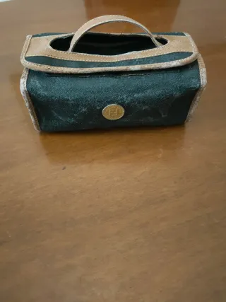 Beauty case vintage Fendi nero e marrone