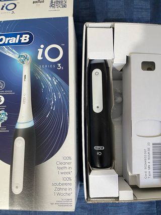 Oral-B iO Serie 3s Spazzolino Elettrico