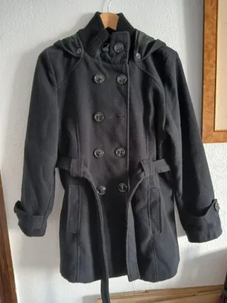 Gabardina negra mujer