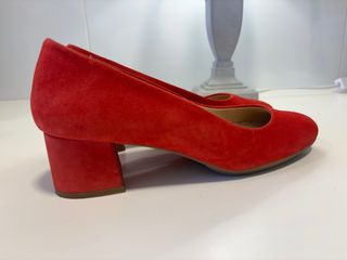 Zapatos salón ante Mimao rojo