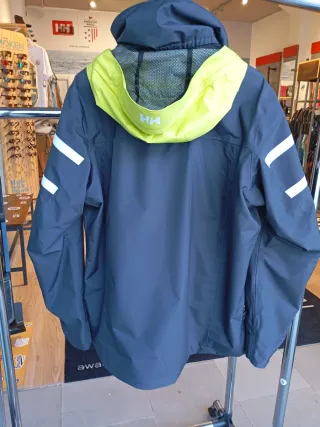 Chaqueta Helly Hansen gris y amarilla