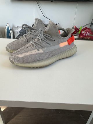 Adidas Yeezy Boost 350 V2 Gris Naranja