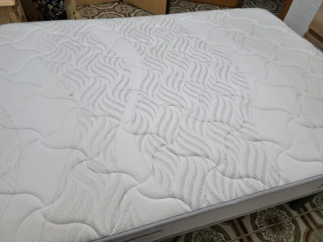 Colchón de muelles de 1.35m