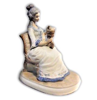 PAREJA DE FIGURAS PORCELANA BRILLO Estilo Lladro