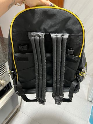 Mochila Munich Negra y Amarilla