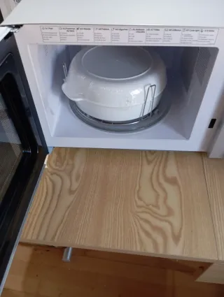 Microondas Candy con grill nuevo