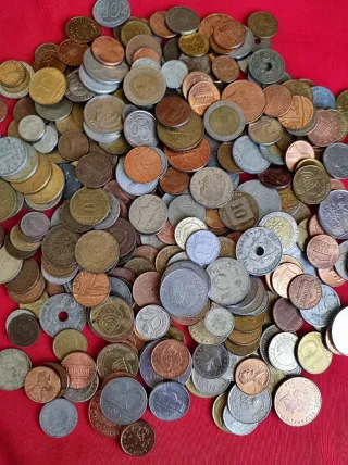 Lote Mundiales + Encartonadas y Año del Tigre 