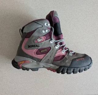 Botas Montaña Mujer Boreal, suela Vibram 37,5